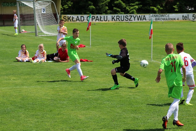 各队间的厮 各队间的厮